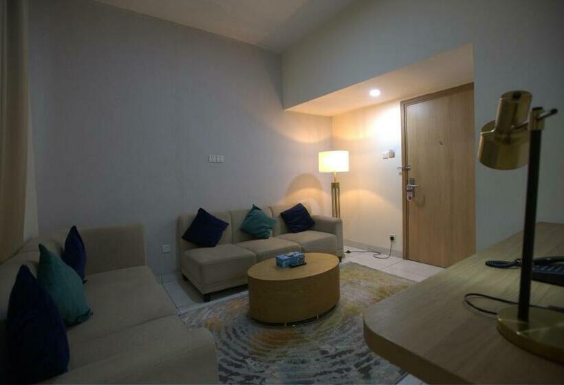 سوییت اجرایی, Ibiza Hotel & Resorts