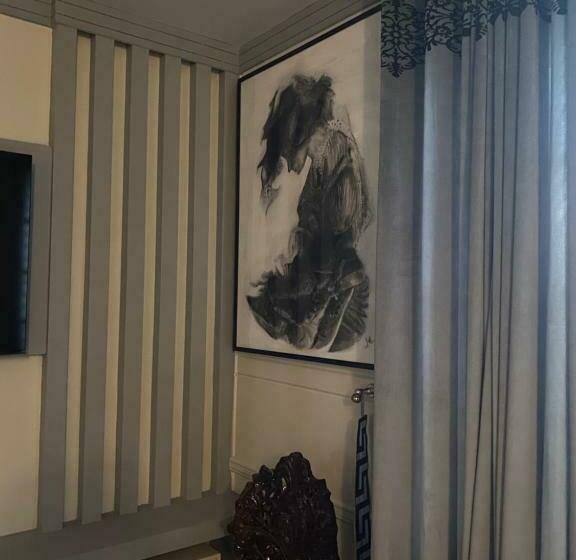 اتاق لوکس, Dirleh
