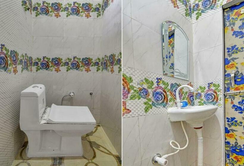 Трехместный Номер Классика, Oyo Flagship Highway Suites