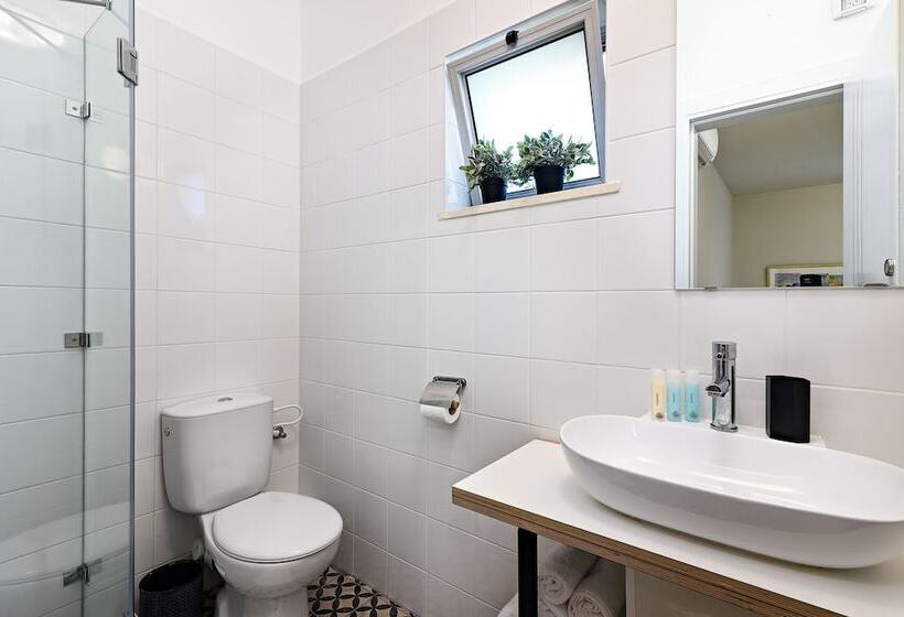 Standaard Studio, Hanasi 129   Boutique Apartments