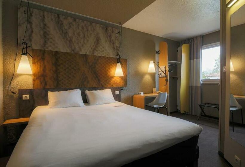 Номер Стандарт, Ibis Montauban