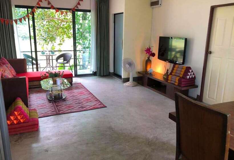 Family Suite, Lanta Complex