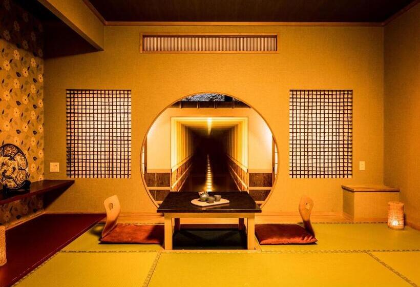 4인용 스탠다드 룸, Ooedo Onsen Monogatari Miyoshiya