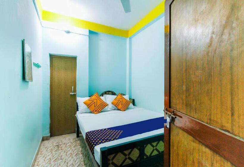 Трехместный Номер Классика, Oyo Flagship Hotel Annai