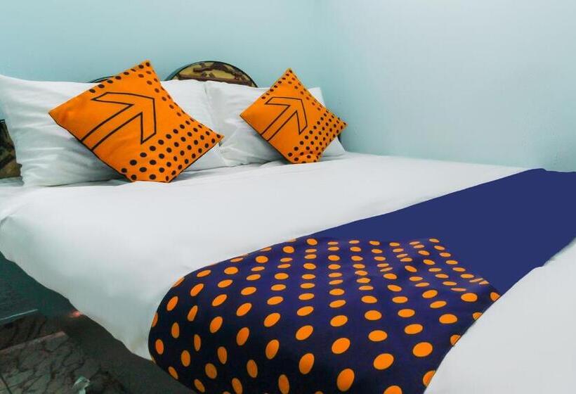 Трехместный Номер Классика, Oyo Flagship Hotel Annai