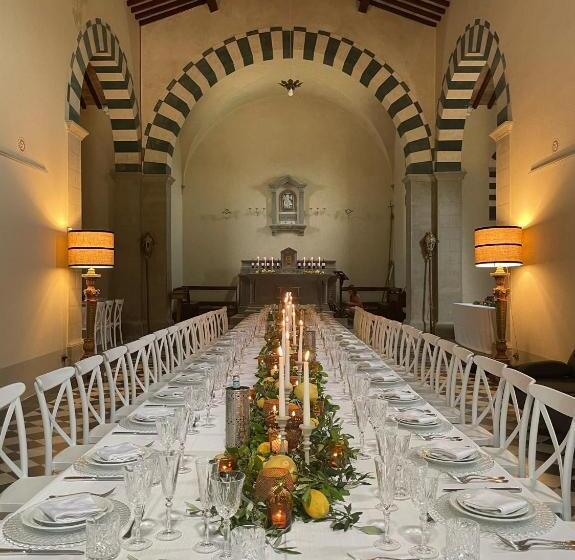 デラックスビラの１ベッドルーム, Villa Rignana   Chianti Weddings