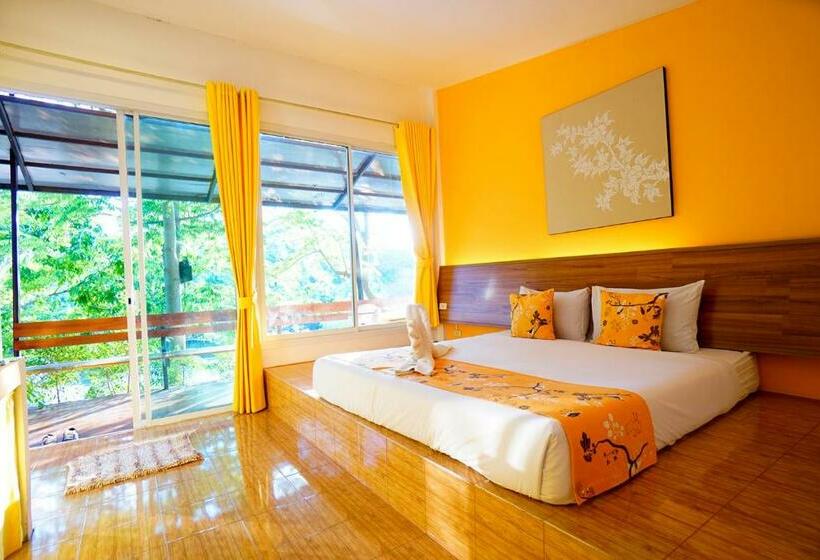 디럭스 룸, Aurora Resort Kanchanaburi