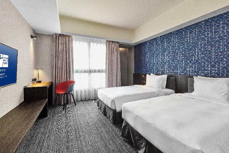 اتاق استاندارد, Holiday Inn Express Kaohsiung Love River, An Ihg
