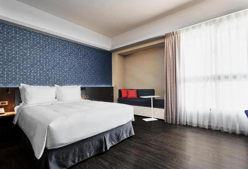 اتاق استاندارد, Holiday Inn Express Kaohsiung Love River, An Ihg