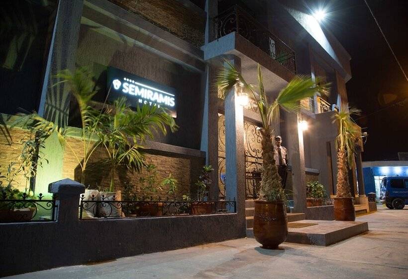 디럭스 룸, Hôtel Semiramis City Center