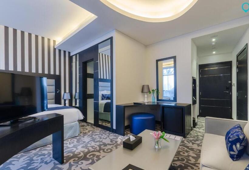 Президентский Люкс, Signature 1 Hotel Tecom