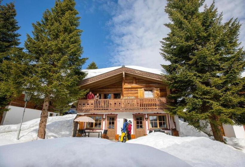Апартаменты 3 Спальни, Astn Hütten Residenz Waldsicht Königsleiten   Ferienwohnungen