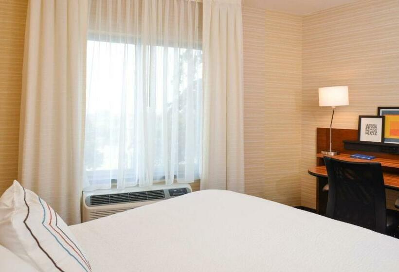 Номер Стандарт, Fairfield Inn & Suites By Marriott Santa Cruz