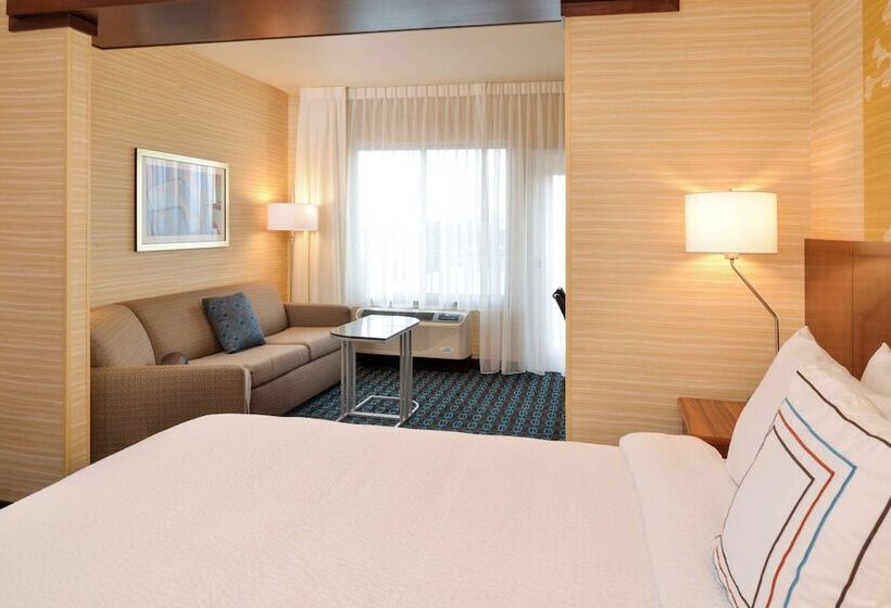 バルコニー付スイート, Fairfield Inn & Suites By Marriott Santa Cruz