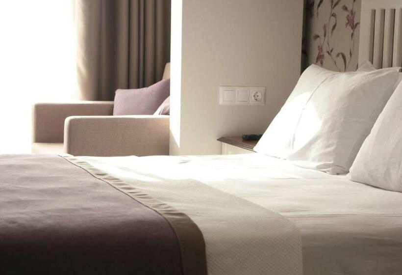 اتاق لوکس با چشم‌انداز دریا, Focamor Otel