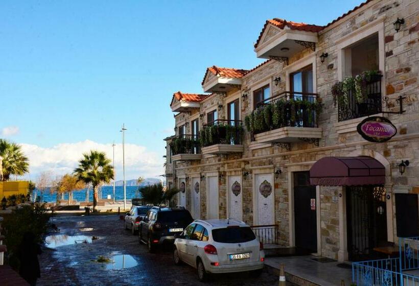 اتاق لوکس با چشم‌انداز دریا, Focamor Otel