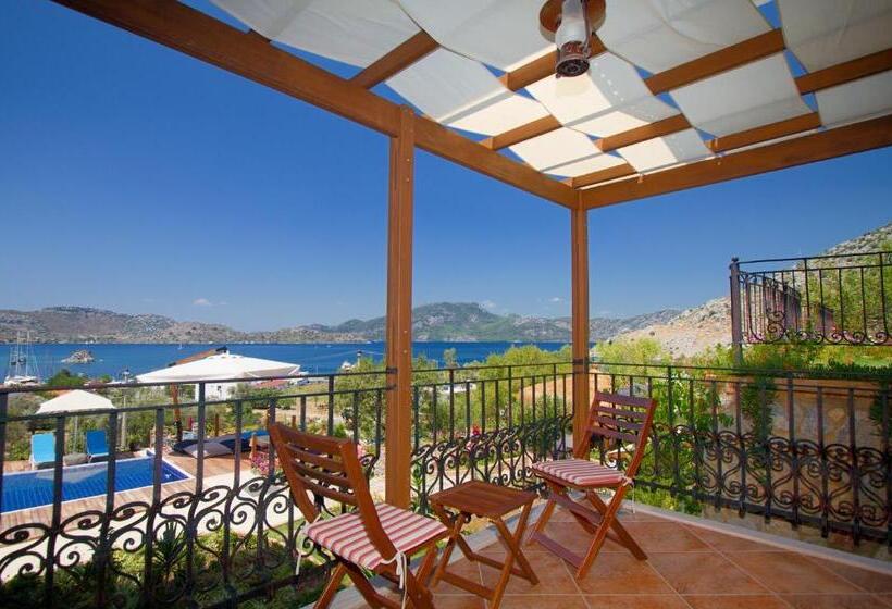 Standard Room Sea View with Balcony, Badem Tatil Evi