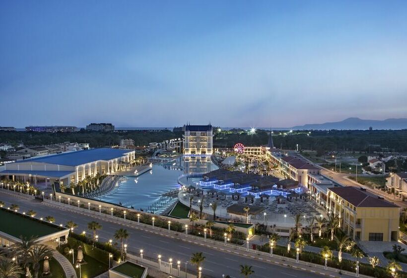 اتاق استاندارد با چشم‌انداز استخر, Granada Luxury Belek   Family Kids Concept