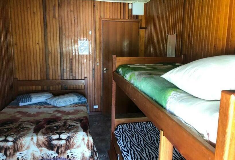 Номер Стандарт с Террасой, Magia Do Mar Hostel