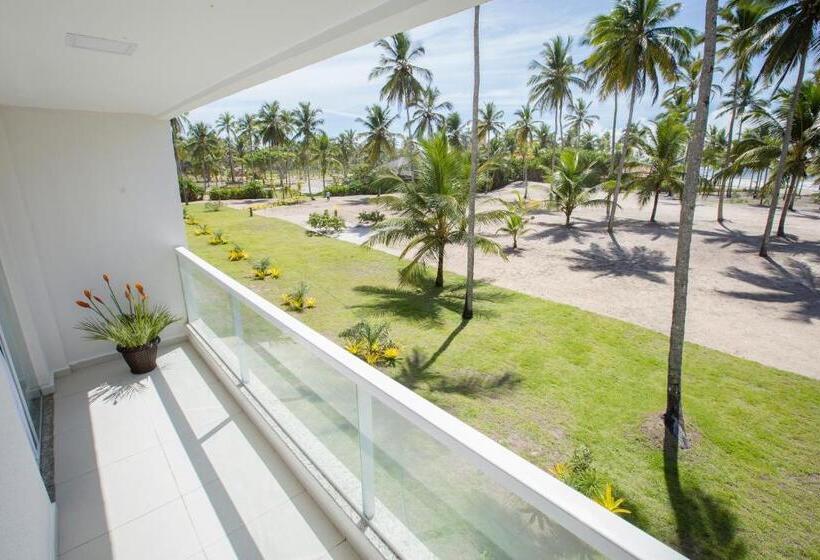 스탠다드 스튜디오, Makaira Beach Resort