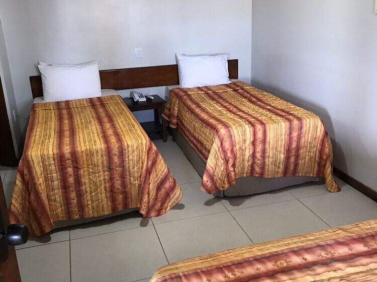 패밀리 룸, Makaira Beach Resort