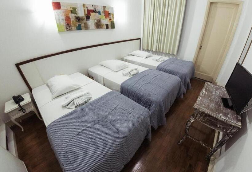 Номер Стандарт Трехместный, Mova Hotel D Oeste   Localizado Em Frente A Praça Principal Da Cidade, Na área Central   Pé Na Praça