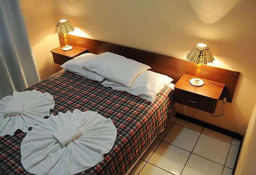 اتاق استاندارد چهار تخته, Bombinhas Palace