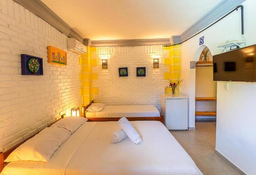 스탠다드 트리플 룸, Na Casa 11   Pousada E Hostel