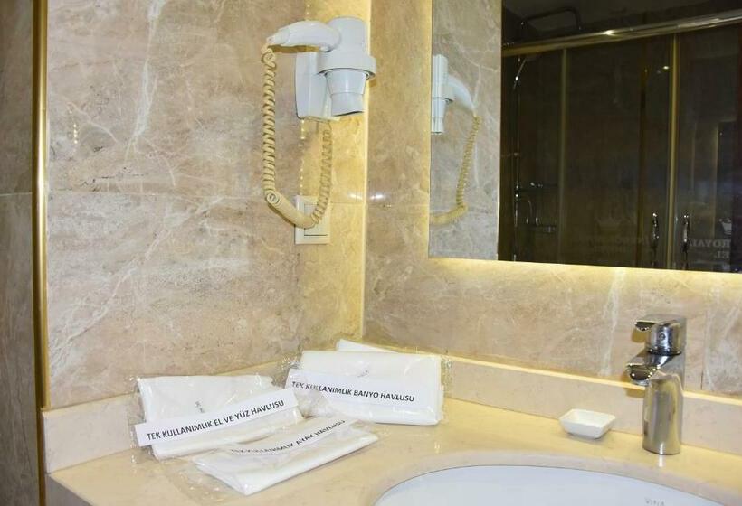 Люкс, Royal Hotel Inegol