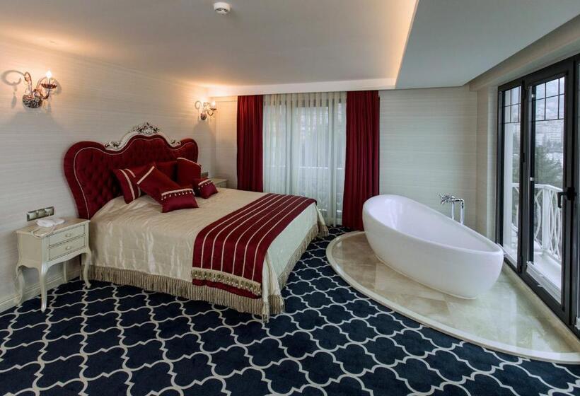 سوییت لوکس, Sinema Hotel Ordu