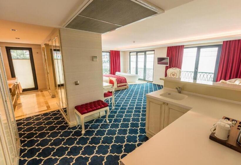 سوییت لوکس, Sinema Hotel Ordu