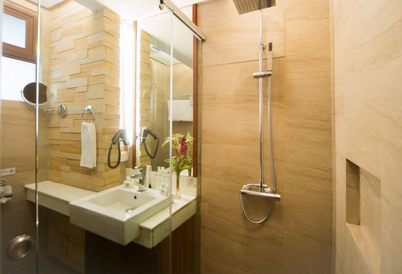 Номер Superior, Grand Sierra Pines Baguio