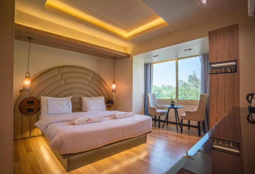 اتاق استاندارد با چشم‌انداز, Great Pyramid Inn