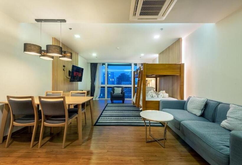 سوییت خانوادگی, Plaai Prime Hotel Rayong Sha Extra Plus