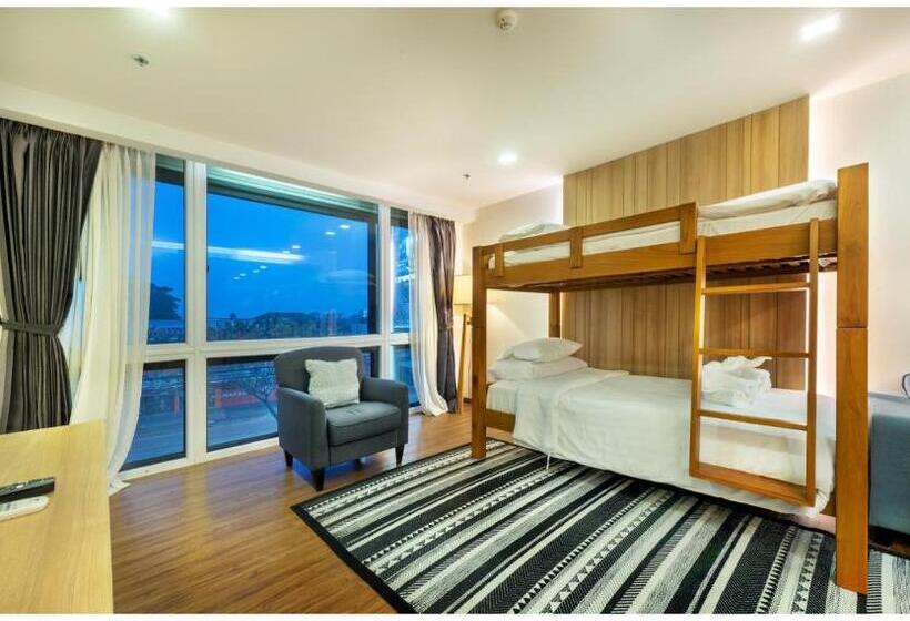 سوییت خانوادگی, Plaai Prime Hotel Rayong Sha Extra Plus