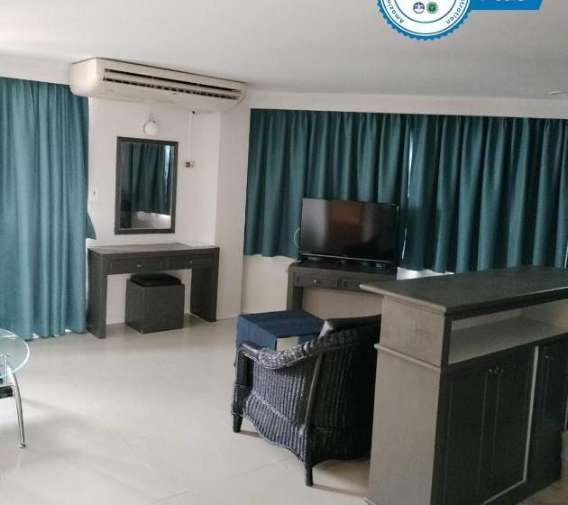 Deluxe Junior Suite, Jomtien Longstay Hotel   Sha Plus Certified