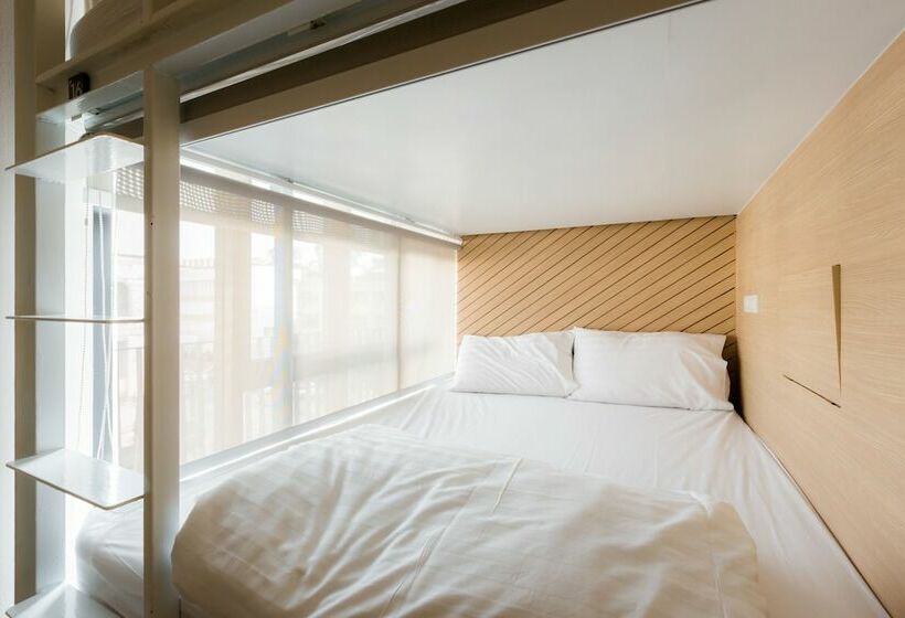 공동 객실, Snoozz Hotel Krabi