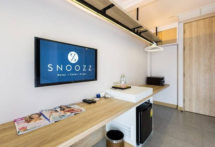 디럭스 룸, Snoozz Hotel Krabi