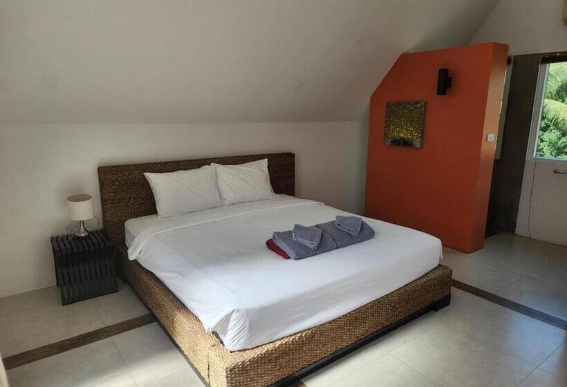 اتاق لوکس, Siam Royal View Resort Apartments