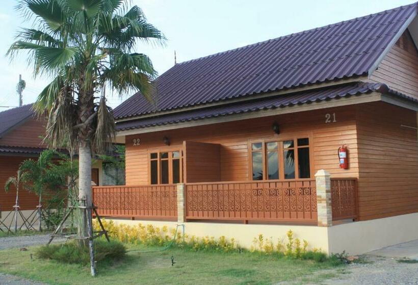 اتاق لوکس, Ban Suan Kulap Keaw Resort
