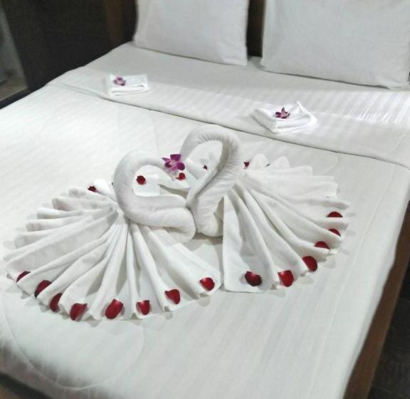 بانگلوی لوکس, Chanpraya Resort