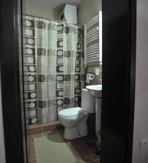 سوئیت کلاسیک, Garni Hotel City
