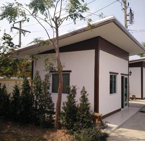 Standard Studio, Baan Suan Thanwalai Khon Kaen
