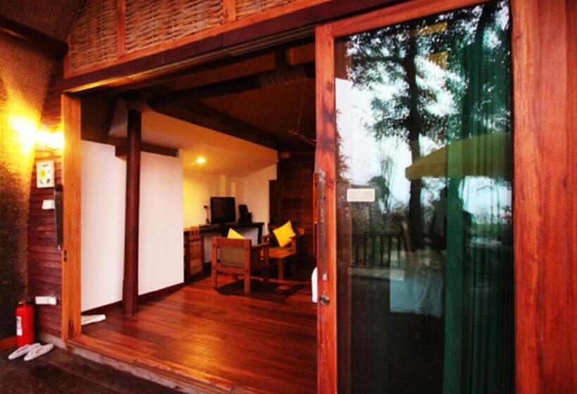 스탠다드 방갈로, The Cinnamon Art Resort And Spa
