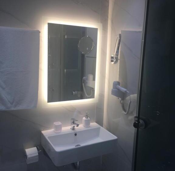 Трехместный Номер Deluxe, Siviris Golden Beach