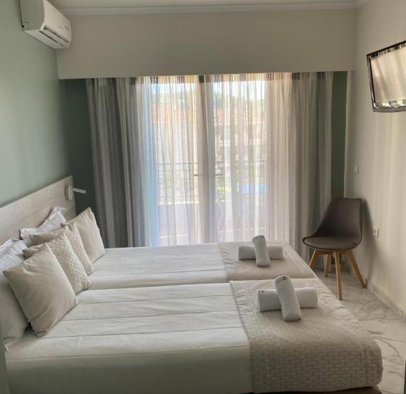 Family Suite, Siviris Golden Beach