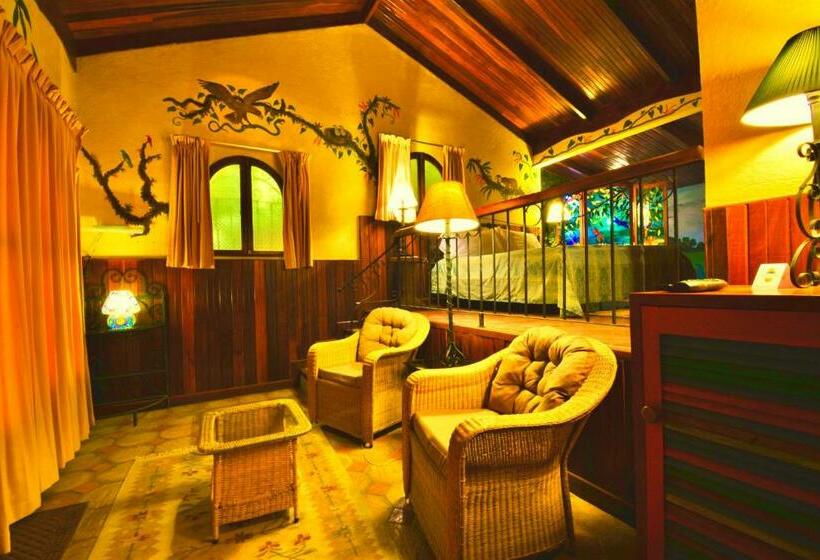 スーペリアースイート, La Mansion Inn Arenal