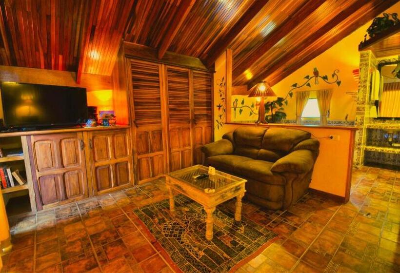 スーペリアースイート, La Mansion Inn Arenal