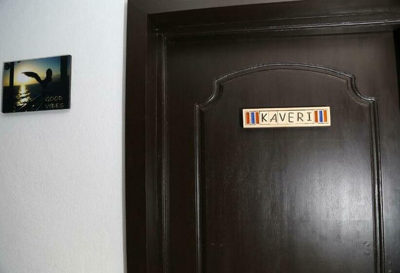 Апартаменты 2 Спальни с Балконом, Villa Baywalk Goa