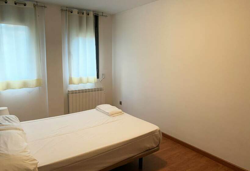 آپارتمان 2 خوابه, Apartamentos Canillo Les Moles 3000